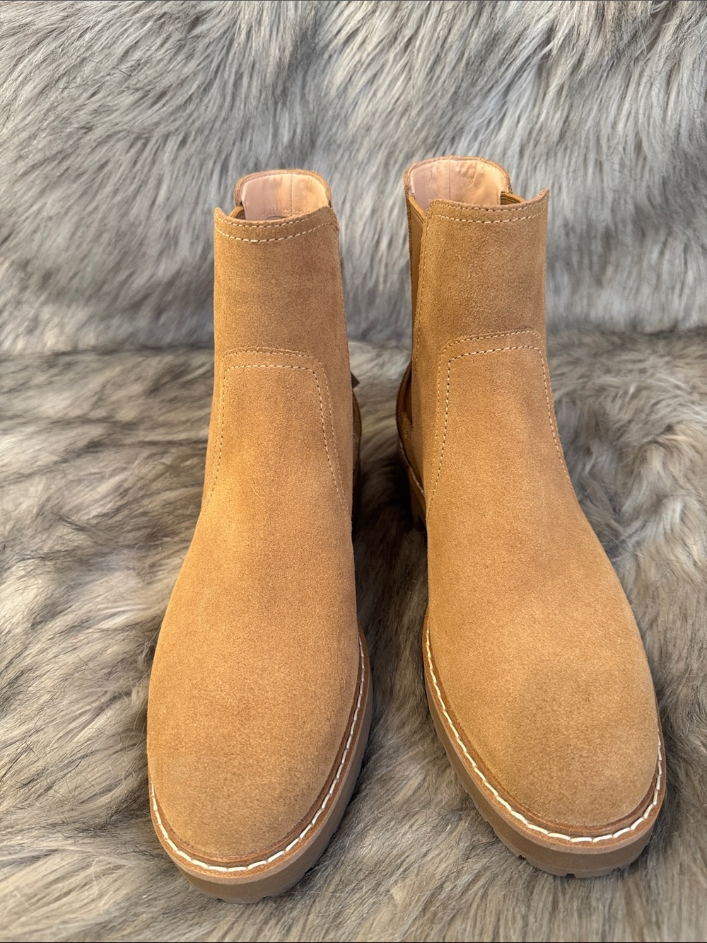 Cole Haan Chestnut Suede Chelsea Booties Size 8.5B - Picture 4 of 11